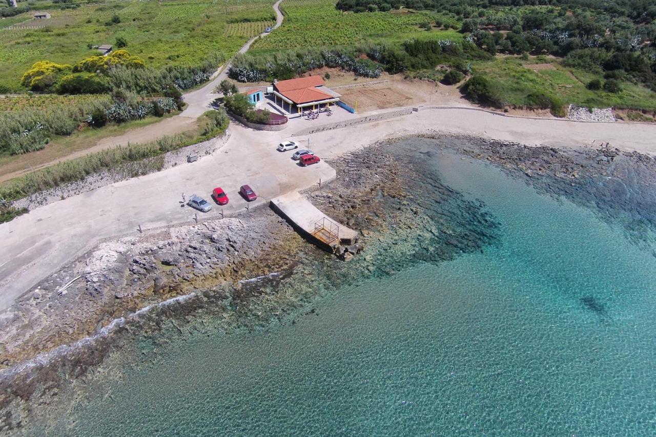 Apartments With A Parking Space Lumbarda, Korcula - 4473 Bagian luar foto